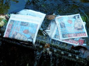 DSCN7408 "Please Recycle This Paper".JPG