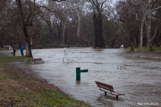 One Mile/Sycamore Pool, looking east. Note the life guard stands and the pool ladders.